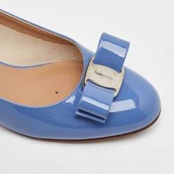 Pre Owned Salvatore Ferragamo Light Blue Patent Leather Vara Bow Pumps Size 36.5