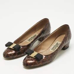 Pre Owned حذاء كعب عالي سالفاتيوري فيراغامو بفيوكنا سويدي متعدد الألوان مقاس 38.5