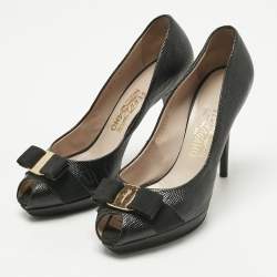 Pre Owned Salvatore Ferragamo Black Lizard Embossed Leather Peep Toe Pumps Size 39.5