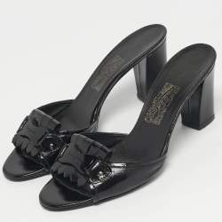 Pre Owned Salvatore Ferragamo Black Patent Leather Fringe Bow Slide Sandals Size 41