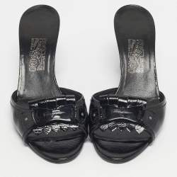 Pre Owned Salvatore Ferragamo Black Patent Leather Fringe Bow Slide Sandals Size 41