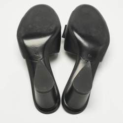 Pre Owned Salvatore Ferragamo Black Leather Valery Slide Sandals Size 40