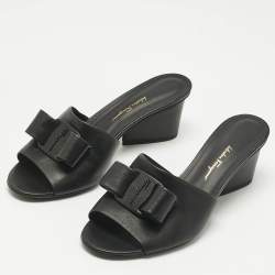 Pre Owned Salvatore Ferragamo Black Leather Valery Slide Sandals Size 40