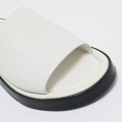 Pre Owned Salvatore Ferragamo White Leather Giunone Flat Sandals Size 39.5