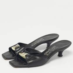 Pre Owned Salvatore Ferragamo Black Leather Slide Sandals Size 36.5