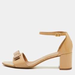 Pre Owned Salvatore Ferragamo Beige Patent Leather Gavina Ankle Strap Sandals Size 40