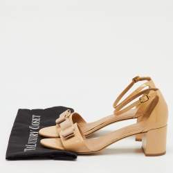 Pre Owned Salvatore Ferragamo Beige Patent Leather Gavina Ankle Strap Sandals Size 40