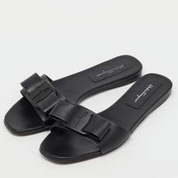 Pre Owned صندل سالفاتوري فيراغامو فيكي جلد أسود نعال مسطحة مقاس 39