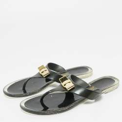 Pre Owned Salvatore Ferragamo Black Jelly Vara Bow Thong Flat Sandals Size 38.5