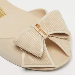 Pre Owned Salvatore Ferragamo Beige Rubber Bow Ballet Flats Size 37.5