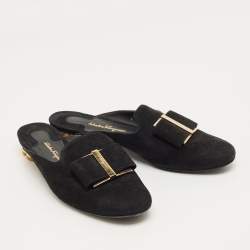 Pre Owned Salvatore Ferragamo Black Suede Vara Bow Mules Size 38