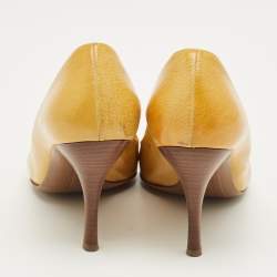 Pre Owned Salvatore Ferragamo Yellow Patent Leather Pumps Size 38.5