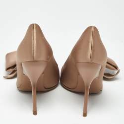 Pre Owned Salvatore Ferragamo Gold Satin Erica Pumps Size 37.5