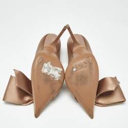 Pre Owned Salvatore Ferragamo Gold Satin Erica Pumps Size 37.5