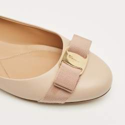 Pre Owned Salvatore Ferragamo Beige Leather Vara Bow Ballet Flats Size 38.5