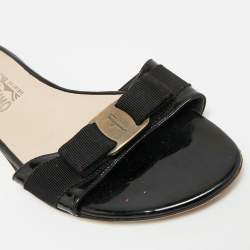 Pre Owned Salvatore Ferragamo Black Patent Leather Vara Bow Open Toe Flats Size 39.5