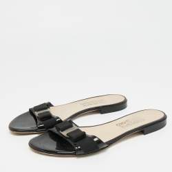 Pre Owned Salvatore Ferragamo Black Patent Leather Vara Bow Open Toe Flats Size 39.5