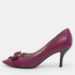 Pre Owned Salvatore Ferragamo Fushia Leather Vara Bow Peep Toe Pumps Size 37
