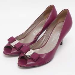Pre Owned Salvatore Ferragamo Fushia Leather Vara Bow Peep Toe Pumps Size 37