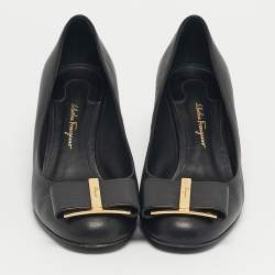 Pre Owned Salvatore Ferragamo Black Leather Capua Block Heel Pumps Size 39