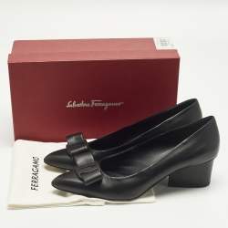 Pre Owned Salvatore Ferragamo Viva Size 42 Black Leather Pumps