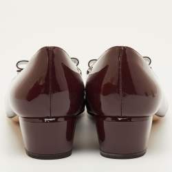 مملوكة مسبقًا حذاء كعب عالي سالفاتوري فيراغامو فيرا بو جلد لامع عنابي مقاس 41