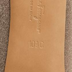 Pre Owned حذاء كعب عالي سالفاتوري فيراغامو فيونكة vara جلد لامع أزرق فاتح مقاس 36.5