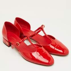 مملوكة مسبقًا Salvatore Ferragamo Size 39.5 Red Patent Leather T-Strap Ballet Flats