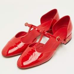 مملوكة مسبقًا Salvatore Ferragamo Size 39.5 Red Patent Leather T-Strap Ballet Flats