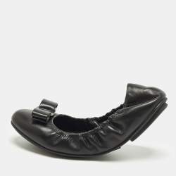 Pre Owned Salvatore Ferragamo Vara Bow Size 38.5 Black Leather Ballet Flats