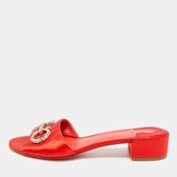 Pre Owned Salvatore Ferragamo Gancini Size 38.5 Red Satin Crystal Embellished Slide Sandals