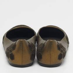 مملوكة مسبقًا Salvatore Ferragamo Size 39.5 Metallic Brown Leather and Suede Ballet Flats