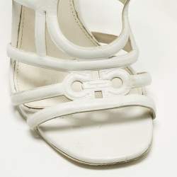 Pre Owned Salvatore Ferragamo Size 39.5 White Leather Strappy Sandals