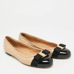 Pre Owned حذاء باليرينا فلات سالفاتوري فيراغامو جلد مبطن بيج مزين فيونكة فارا مقاس 37.5