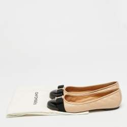 Pre Owned حذاء باليرينا فلات سالفاتوري فيراغامو جلد مبطن بيج مزين فيونكة فارا مقاس 37.5