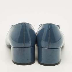 Pre Owned Salvatore Ferragamo Varina Size 38.5 Blue Patent Leather Bow Block Heel Pumps