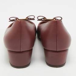Pre Owned Salvatore Ferragamo Varina Size 38.5 Burgundy Leather Block Heel Pumps