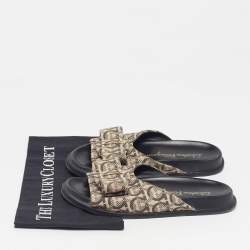 Pre Owned Salvatore Ferragamo Vara Bow Size 37 Beige/Grey Canvas Flat Slide