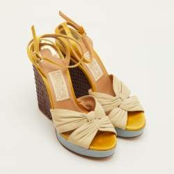 مملوكة مسبقًا Salvatore Ferragamo Luna Size 36.5 Multicolor Leather and Satin Platform Wedge Sandals