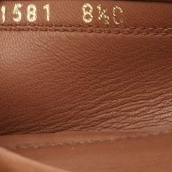 مملوكة مسبقًا Salvatore Ferragamo Gancini Size 39 Brown Leather Slip On Loafers