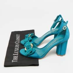 Pre Owned Salvatore Ferragamo Bow Size 37 Blue Canvas Ankle Strap Sandals