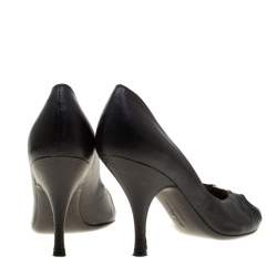 Salvatore Ferragamo Black Lizard Leather Fiberia Peep Toe Pumps Size 38.5