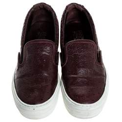 Pre Owned Salvatore Ferragamo Burgundy Croc And Ostrich Embossed Leather Pacau Slip On Sneakers Size 38.5