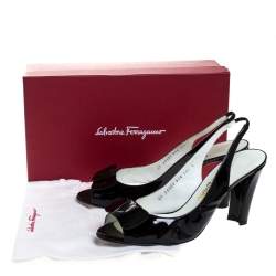 Pre Owned صندل سالفاتوري فيراغامو جلد أسود لامع مقدمة مفتوحة بحزام للكاحل مقاس 41