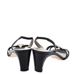 مملوكة مسبقًا Salvatore Ferragamo Black Leather Strappy Gancini Logo Sandals Size 38.5