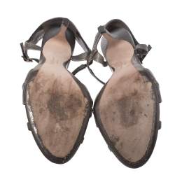 Pre Owned صندل سالفاتوري فيراغامو "ليندا" جلد ثعبان بارز رصاصي ميتاليك مقاس 40.5