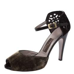 مملوكة مسبقًا Salvatore Ferragamo Brown Cut Out Suede And Velvet Rarete Ankle Strap Sandals Size 41