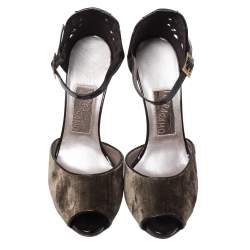 مملوكة مسبقًا Salvatore Ferragamo Brown Cut Out Suede And Velvet Rarete Ankle Strap Sandals Size 41