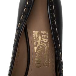 Pre Owned Salvatore Ferragamo Black Leather Fele Gancio Detail Block Heel Loafer Pumps Size 40.5
