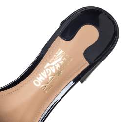 Salvatore Ferragamo Black Patent Leather Vara Bow Block Heel Sandals Size 37.5